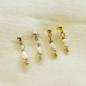 mini pearl stud earrings